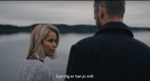 bilde av en kvinne og en mann, skjermdump fra VOlinjens reklamefilm